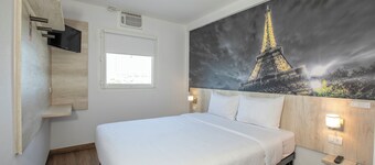 Hotel hi Tecnológico Garza Sada