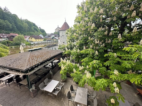 Terraza o patio. Stadthotel Raabs an der Thaya