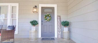 HSV/ DOWNTOWN MADISON- GORGEOUS HISTORIC BUNGALOW 