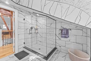 Hair dryer - Unique Top-Floor Apt in BTV (Burlington)