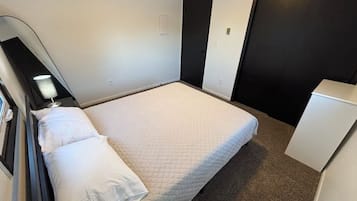 2 Schlafzimmer, Reisekinderbett, WLAN, Bettwäsche