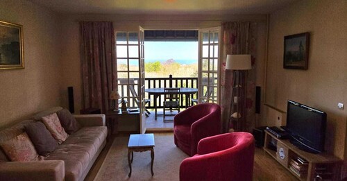 Apartment in residence - Villers/mer with swimming pool, tennis court and private parking lot