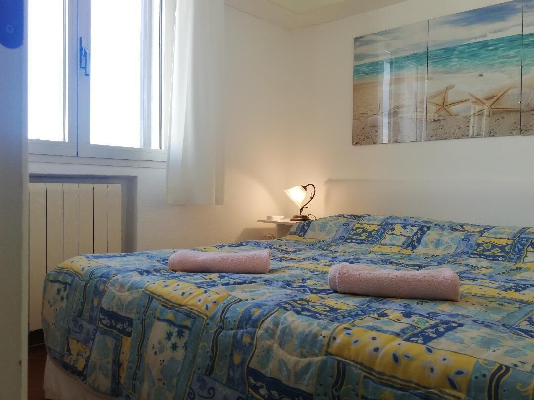 3 chambres, bureau, fer et planche à repasser, Wi-Fi gratuit