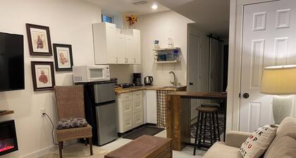LOFTY BASEMENT APARTMENT BY BEACH