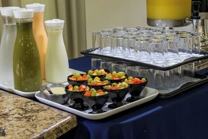 Gratis frukostbuffé varje dag