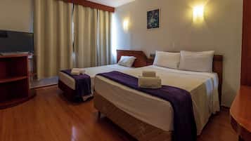 Superior Triple Room | Minibar, free WiFi, bed sheets