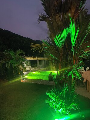 Piscina a l'aire lliure