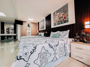 Chambre Double Deluxe | Couette en duvet d'oie, décoration personnalisée