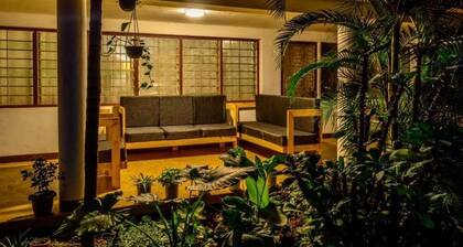 Bustani Luxury Homestay