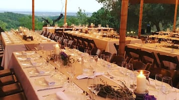 Espace banquet en plein air