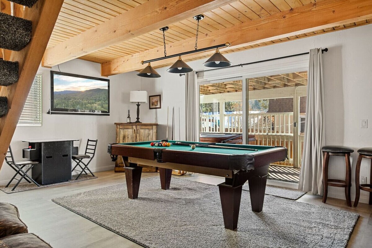 Photo 4 of High Score Hideaway - Views of Ski Slopes, Hot Tub