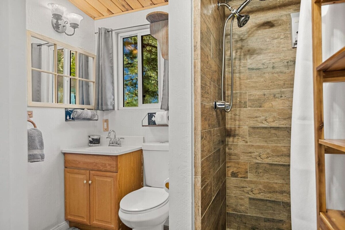 Photo 26 of High Score Hideaway - Views of Ski Slopes, Hot Tub