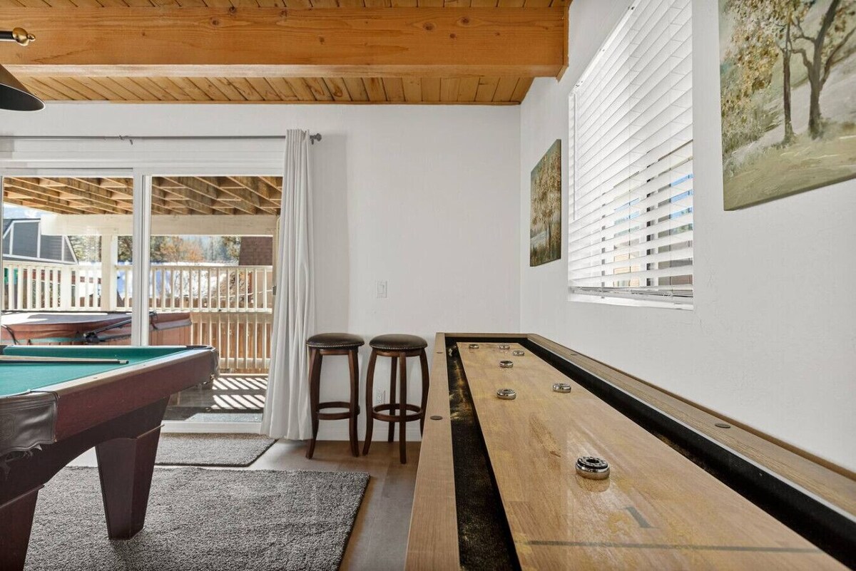 Photo 17 of High Score Hideaway - Views of Ski Slopes, Hot Tub