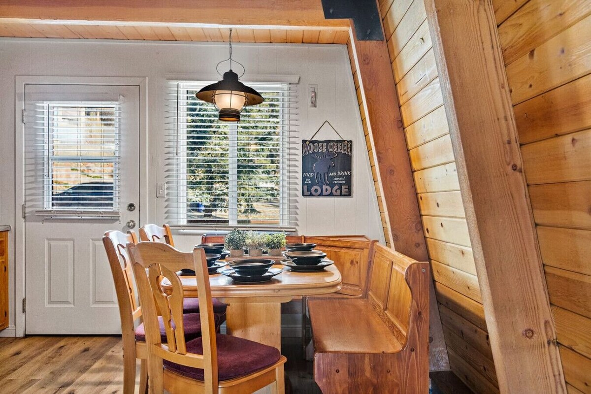 Photo 10 of High Score Hideaway - Views of Ski Slopes, Hot Tub