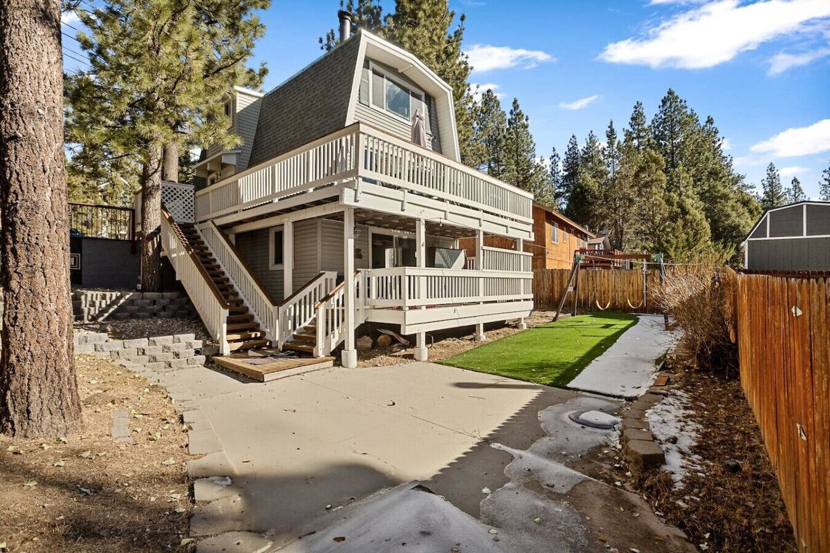 Photo 36 of High Score Hideaway - Views of Ski Slopes, Hot Tub
