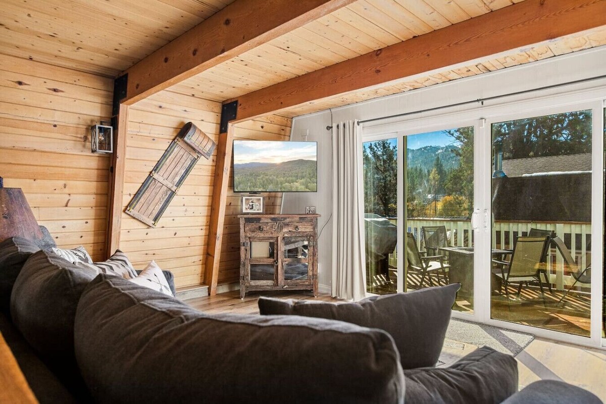 Photo 14 of High Score Hideaway - Views of Ski Slopes, Hot Tub