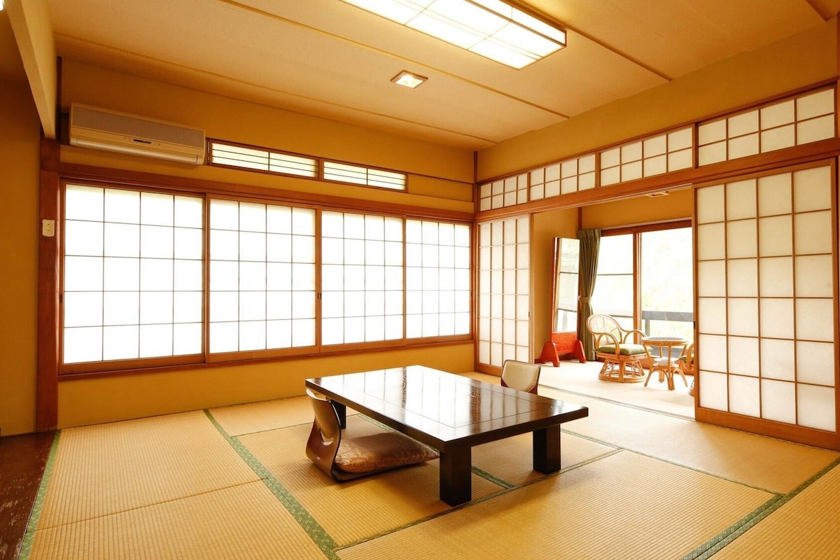 內部