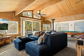 TV connectée, cheminée