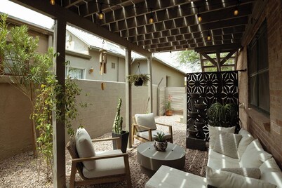 Desert Bungalow – 1st Floor of The Sonora House