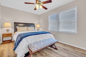 4 bedrooms, iron/ironing board, WiFi, bed sheets