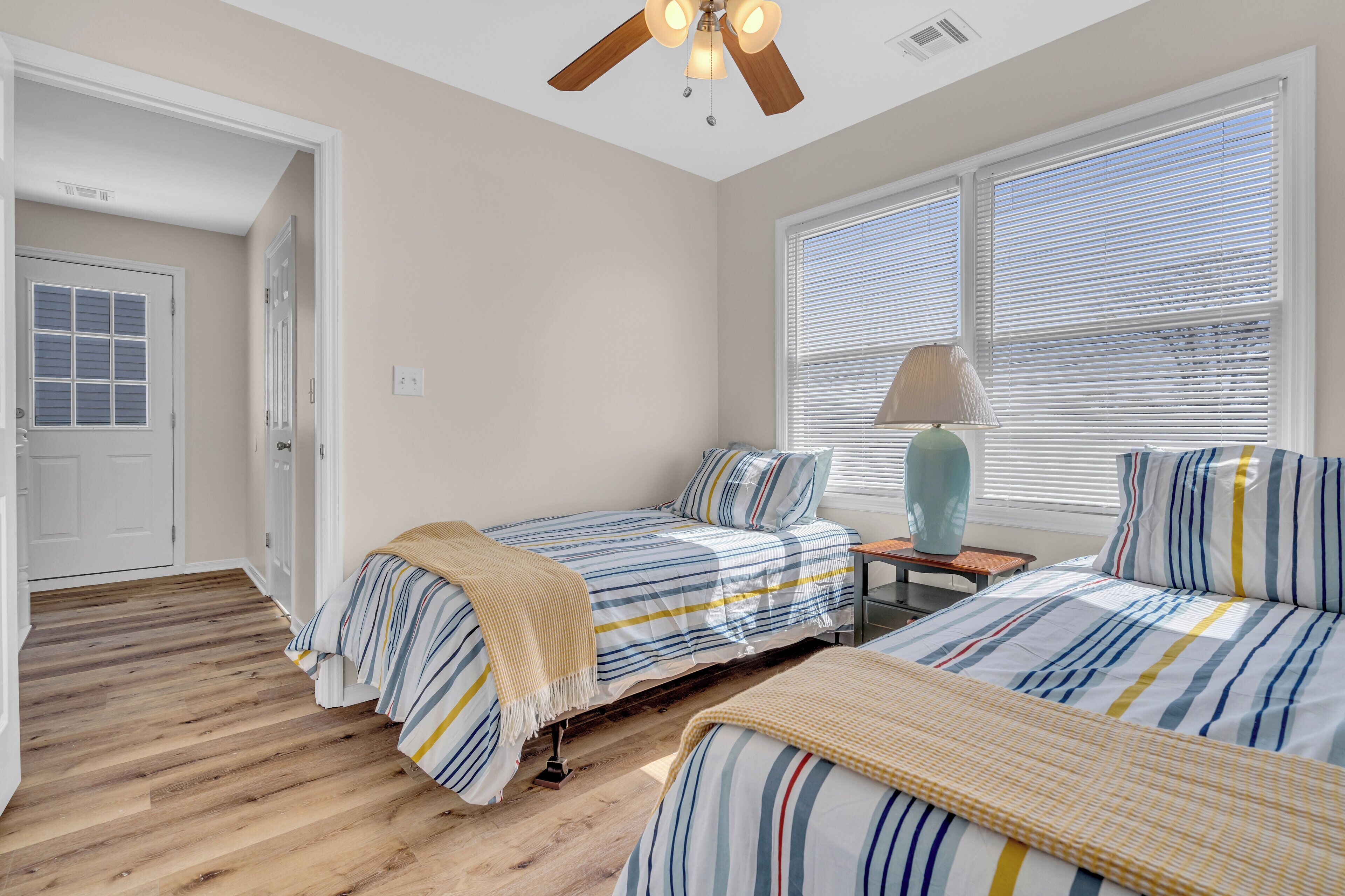4 Schlafzimmer, Bügeleisen/Bügelbrett, WLAN, Bettwäsche