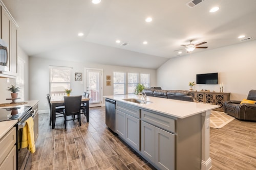 new home in Lago vista Tx