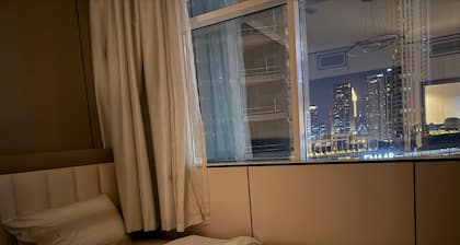 3 Min To Dubai Mall Hostel