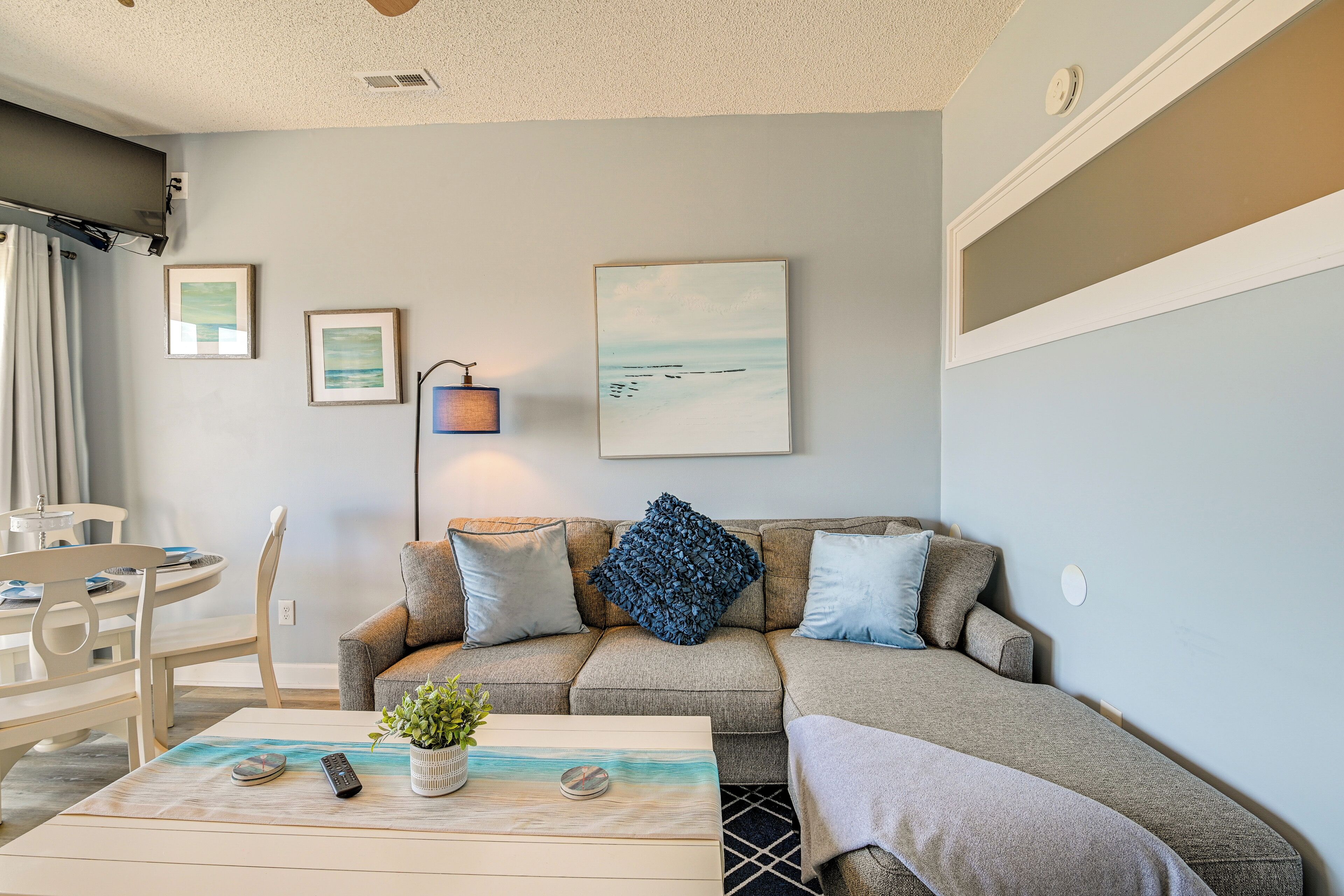 Walk To Beach: Top-floor Condo In Murrells Inlet - Garden City, SC
