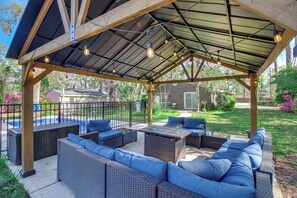 Terrace/patio - 4 Mi to Savannah: Home w/ Gazebo & Seasonal Pool! (Savannah)