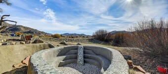 Mtn-View Weldon Home: Walk to Pacific Crest Trail