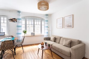 TV - L'Archipel - Dans l'Intra Muros (Saint-Malo)