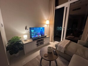 Smart-TV, Stereoanlage
