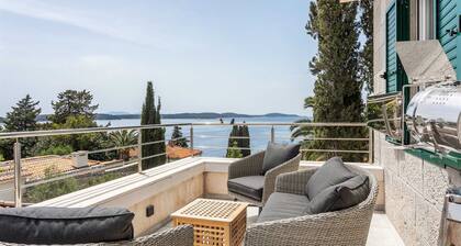 Villa Garden Heights