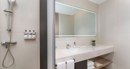 Holiday Inn Express Yangzhou Grand Canal Theatre