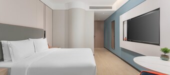 Holiday Inn Express Yangzhou Grand Canal Theatre