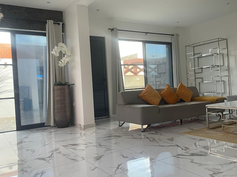 Beach House With Private Pool - Kaapverdië