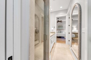 Maison, plusieurs lits (West Beach Cottage) | Salle de bain
