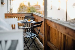 Outdoor dining - Historic Cottage in Old Town - for 6 guests (Bad Tölz)
