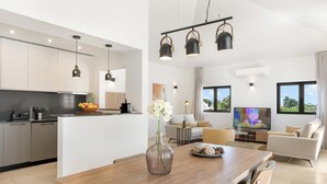 Desk - Carvoeiro Gardens (Lagoa)