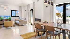 Desk - Carvoeiro Gardens (Lagoa)