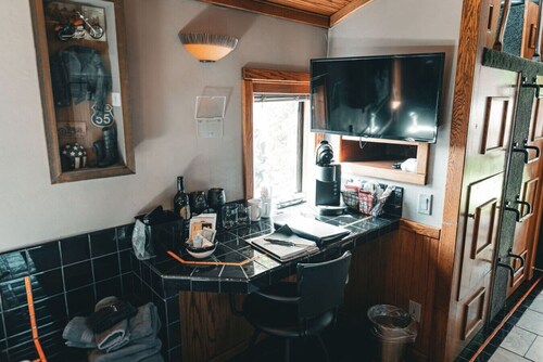 Easy Rider Railroad Caboose Cabin