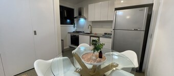 Close to Coast & Bellarine (Barn)