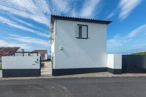 Exterior - Casa da Vigia, 4 bedrooms, Privet pool (Santana)