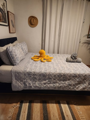 3 chambres, bureau, fer et planche à repasser, Wi-Fi gratuit