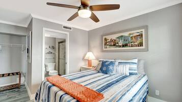 2 quartos, ferros/tábuas de passar roupa, Wi-Fi, roupa de cama