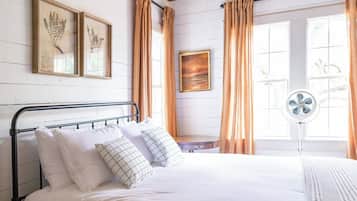 2 chambres, fer et planche Ă repasser, Wi-Fi, draps fournis