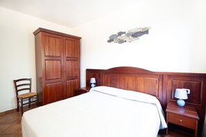 2 bedrooms