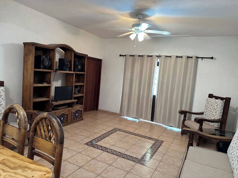 Charming 2-bedroom Cottage With Wifi, Ac In Tranquil Tequesquitengo - Tequesquitengo