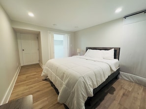 1 chambre, fer et planche à repasser, Wi-Fi, draps fournis