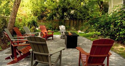 Spacious 5-Bedroom Home with Game Room in Amherst - Mins to UMass